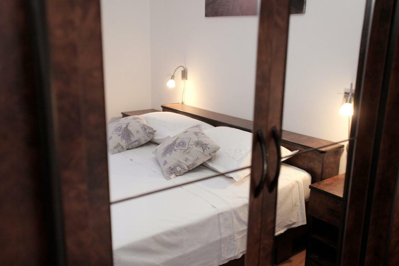 Apartman Tone Trogir Exterior photo